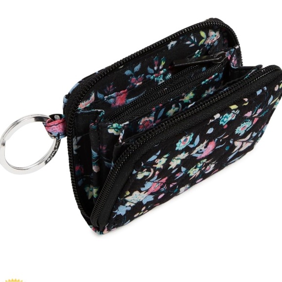 Vera Bradley Stylish RFID Petite Zip-Around Cotton Wallet with Keyring - Picture 1 of 3